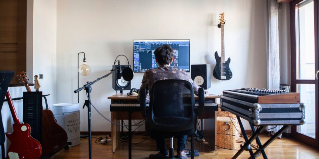 Best Music Production Degree - What to Expect