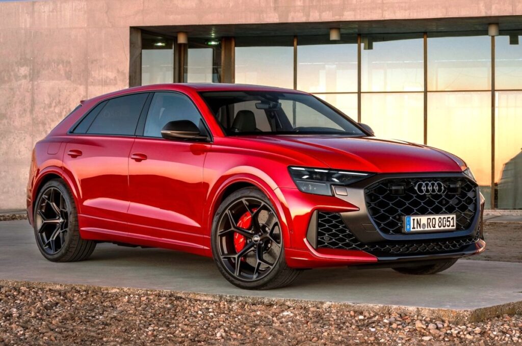 Audi RS Q8 Facelift a Luxury SUVs of 2025