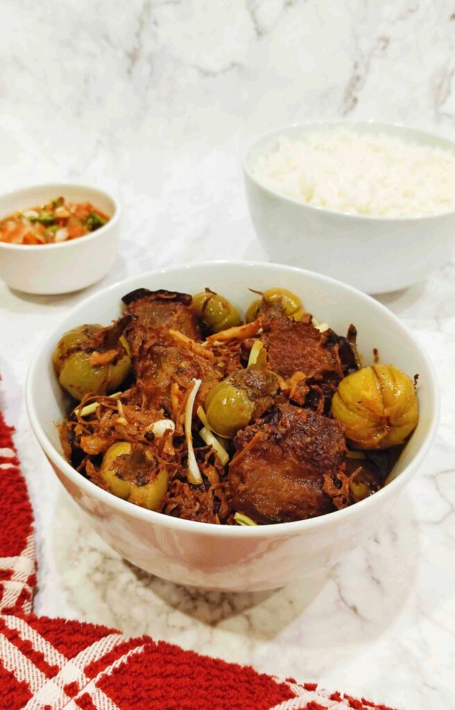 Smoked Pork With Bitter Eggplant And Dry Bamboo Shoot / Smoked Pork With Dry Bamboo Shoot