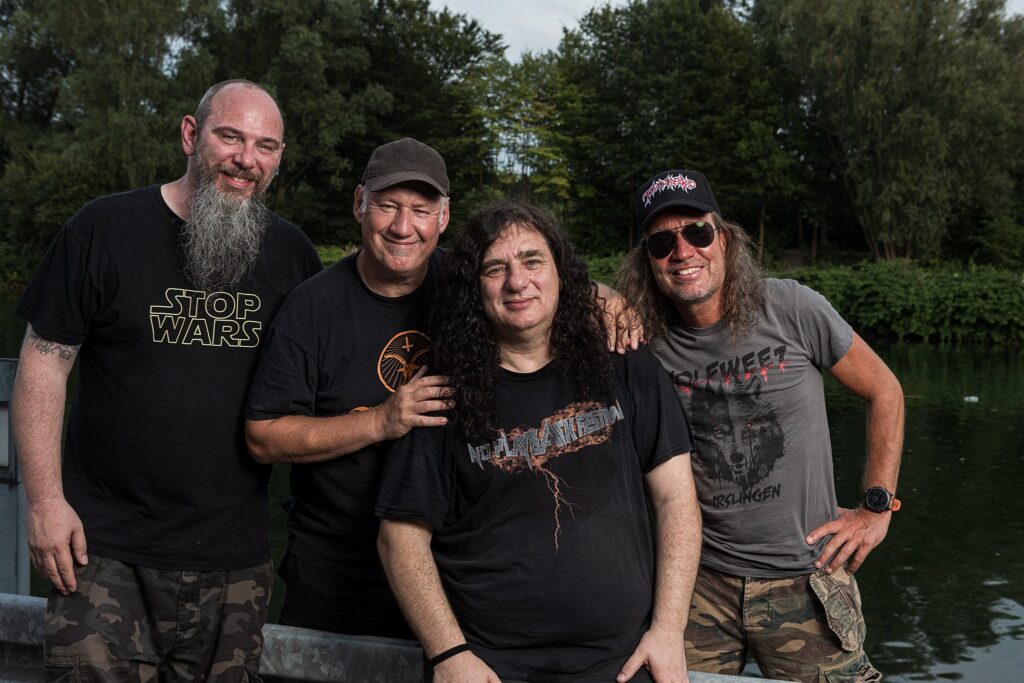 Fun-Loving German Veterans Return to Cruise Festival