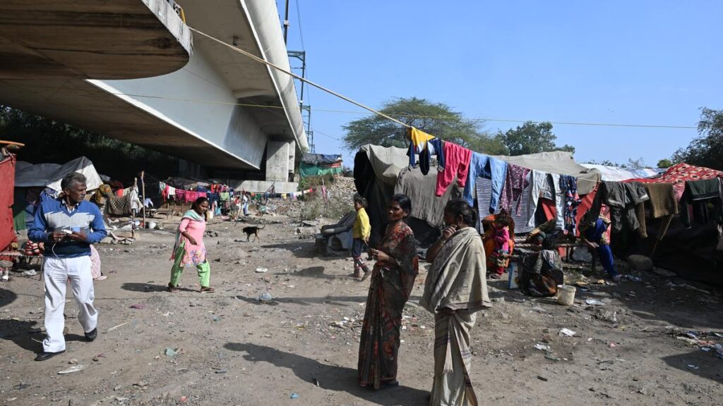 Voters living on banks of Yamuna seek pucca houses, water, toilets