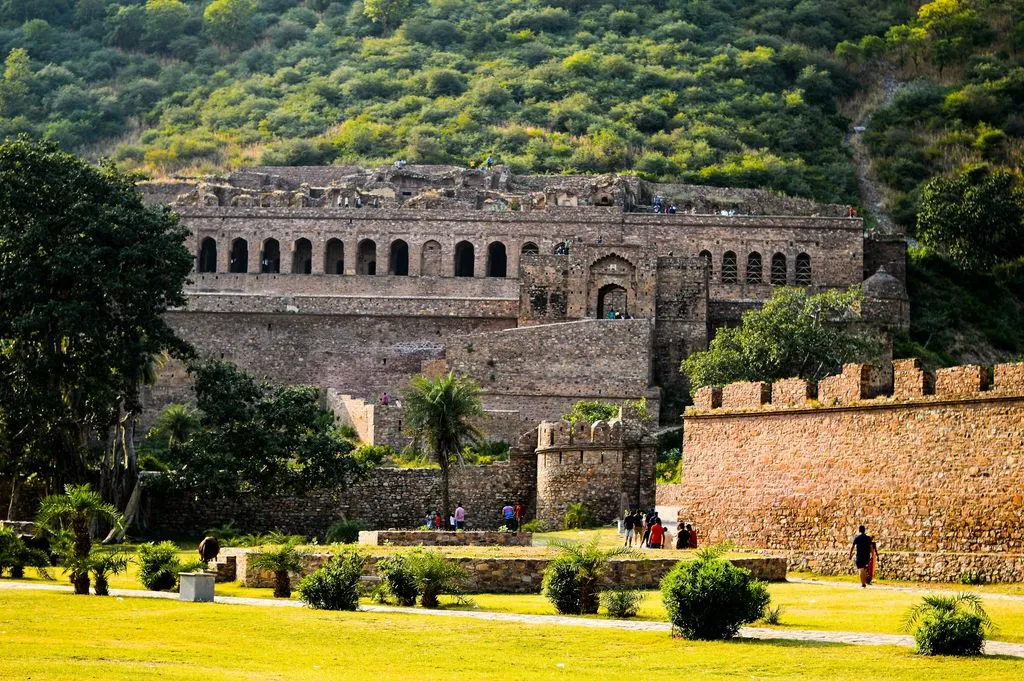 Most Haunted Places in India: Exploring the Eeriest Spots