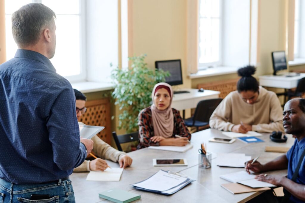 Enhancing Practical and Communication Skills through Innovative Laboratory Teaching Methods