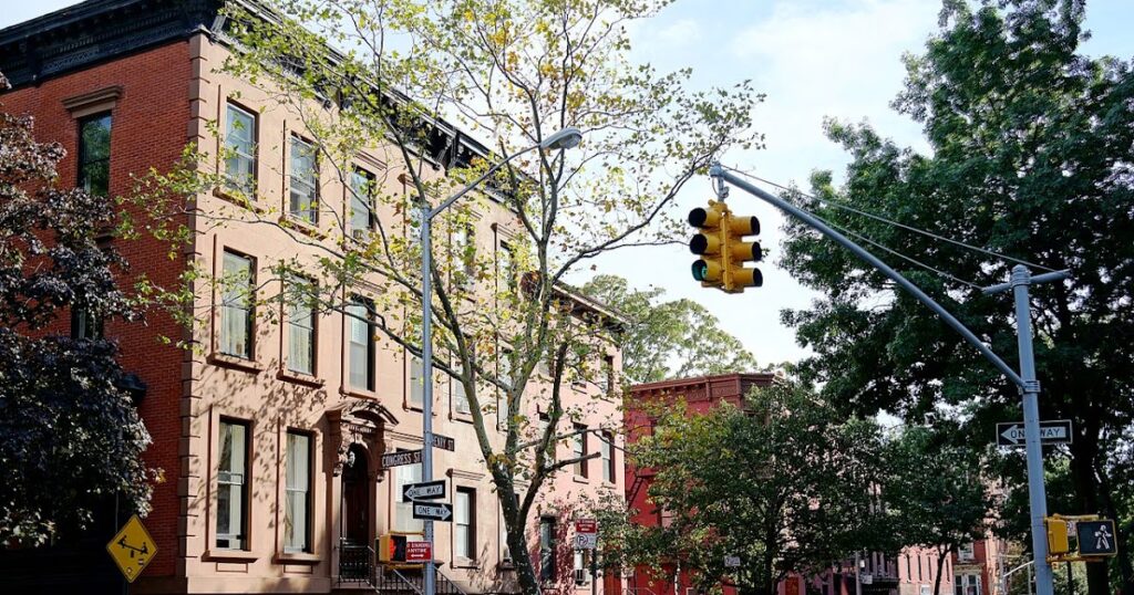 Cobble Hill, Brooklyn: A Charming Neighborhood with Rich History and Modern Appeal