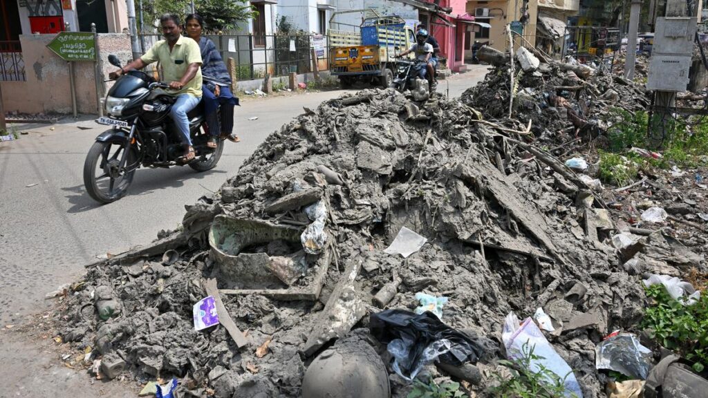 Improper waste management, a major cause for pollution in Madurai