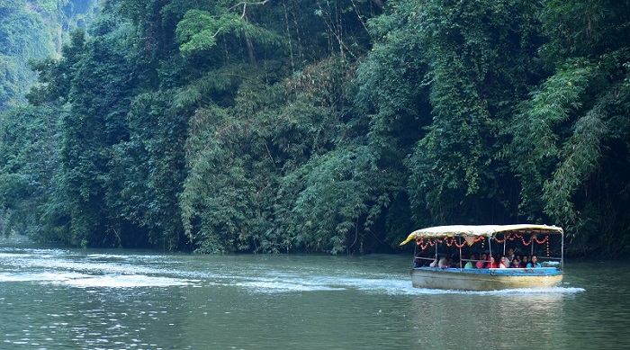 A Trip To Chabimura In Tripura: Co-existence of Nature And History