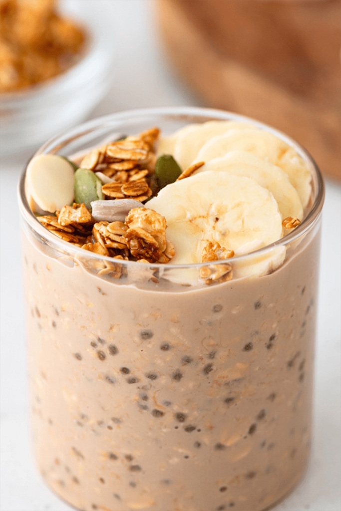 Easy Overnight Oats Recipe | Peanut Butter & Apple Cinnamon