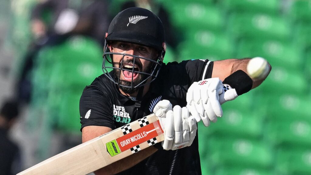 Pakistan vs New Zealand 1st ODI LIVE Score Updates: Mitchell departs after gritty knock, NZ cross 200