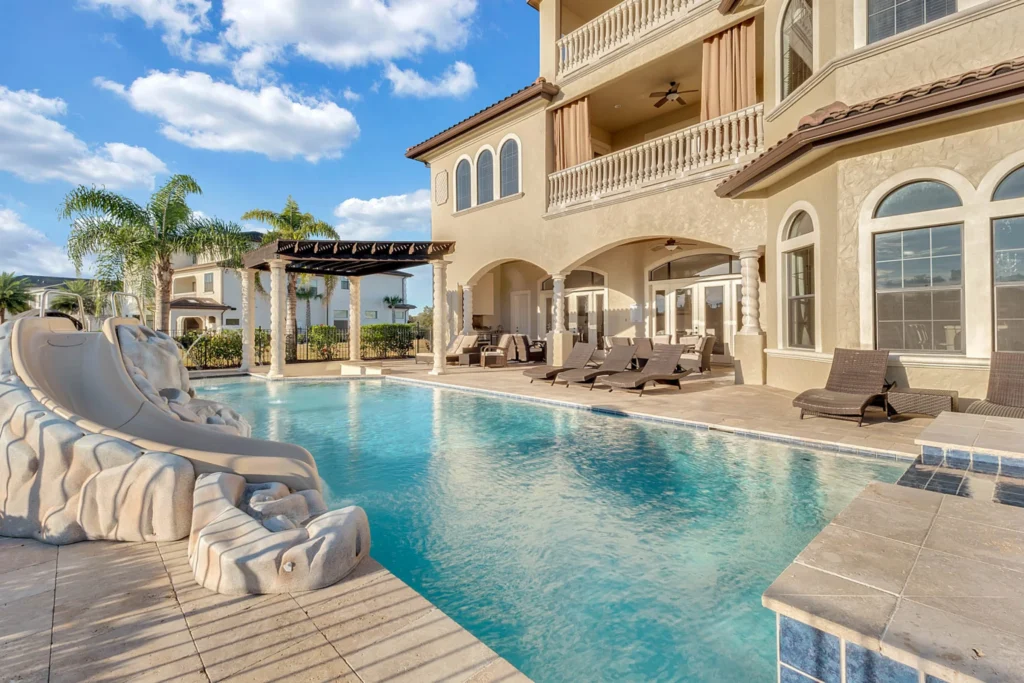 Why Vacation Homes in Orlando Are the Best Choice for Families