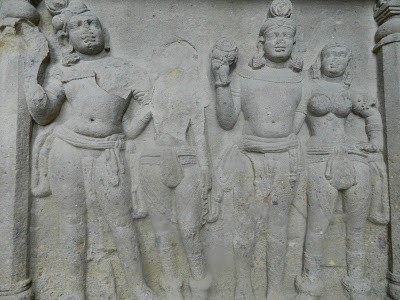 Kenheri Caves