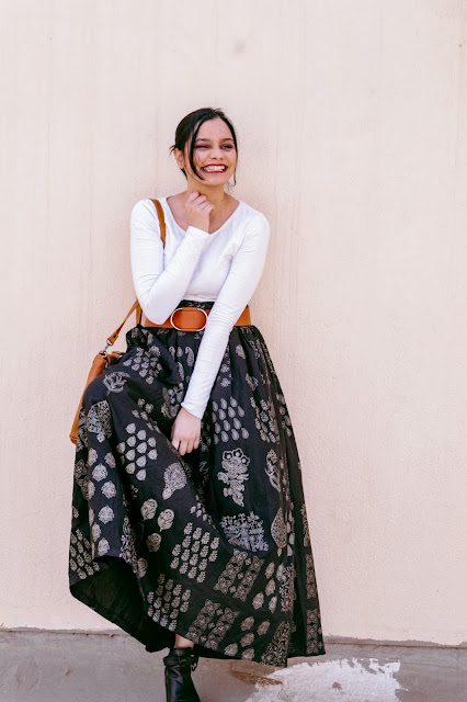 6 Ways to Style a Black Maxi Skirt For A Holiday!