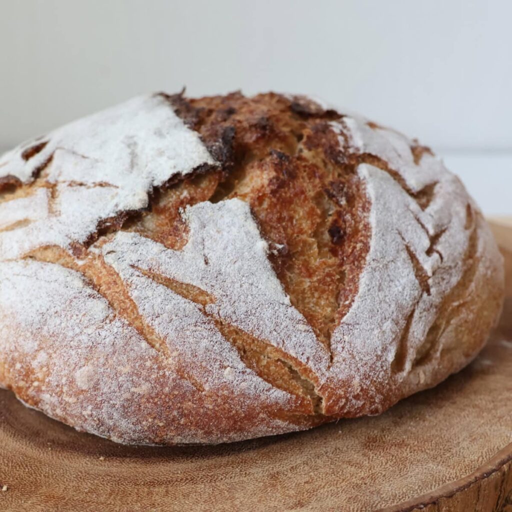 Pain de Campagne (French country bread)