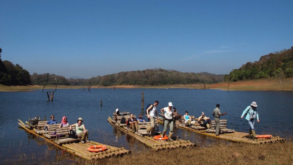 Bamboo Rafting In Thekkady, Kerala- Tickets, Timing, Photos And Tips – Iris Holidays