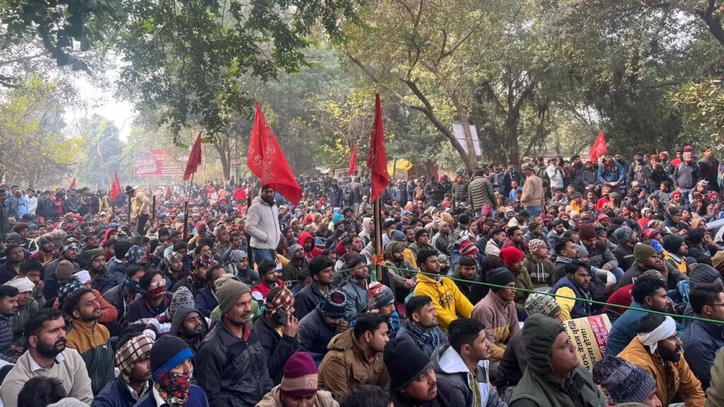 Protest in Maruti Suzuki Plant at Manesar Highlights Plight of Contract Workers in Automobile Sector