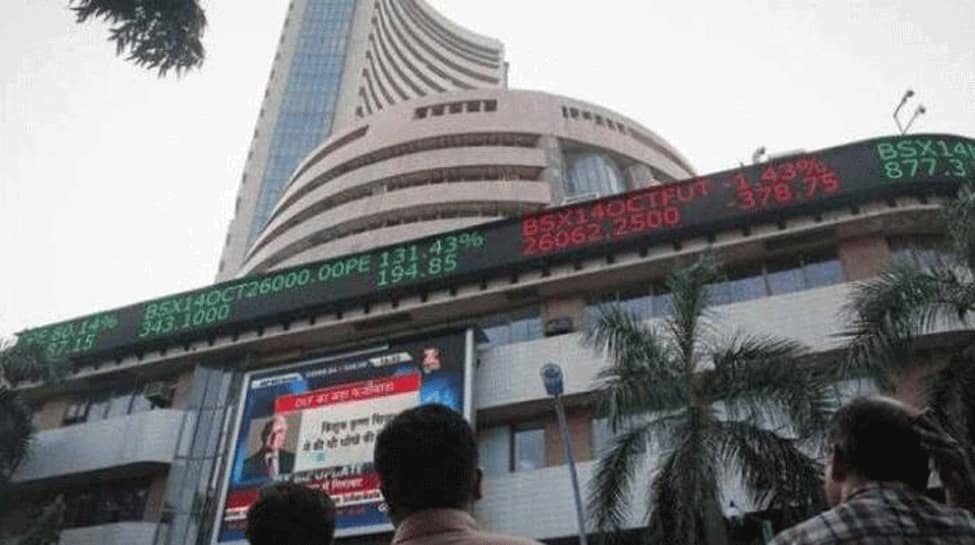 Sensex, Nifty Recoup Losses To Settle Almost Flat; IndusInd Bank Tanks 27% On Derivatives Scare | Economy News