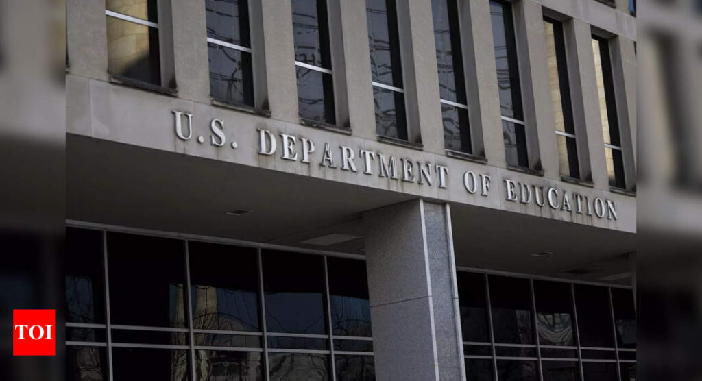 20 US states take legal action against Trump's plan to dismantle the Education Department and cut jobs