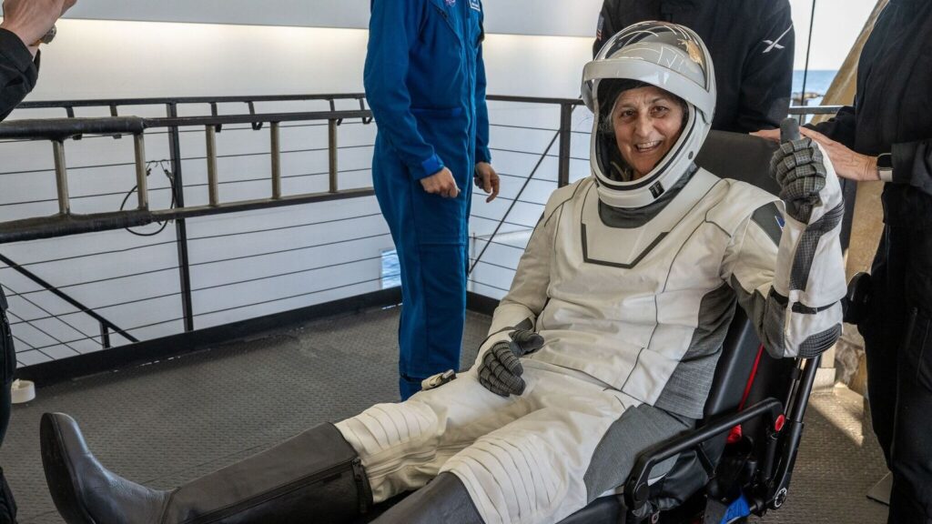 NASA astronaut Sunita Williams’ first look after returning home, she’s all smiles