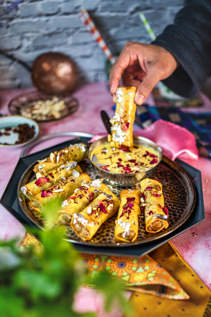 Gujiya Spring Rolls Recipe