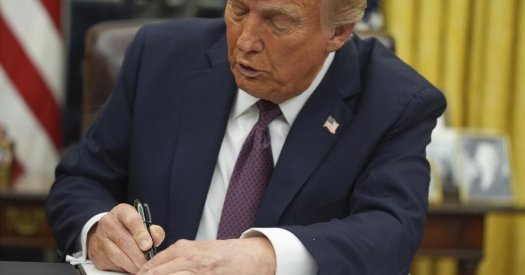 Legal experts pan Trump's Supreme Court appeal