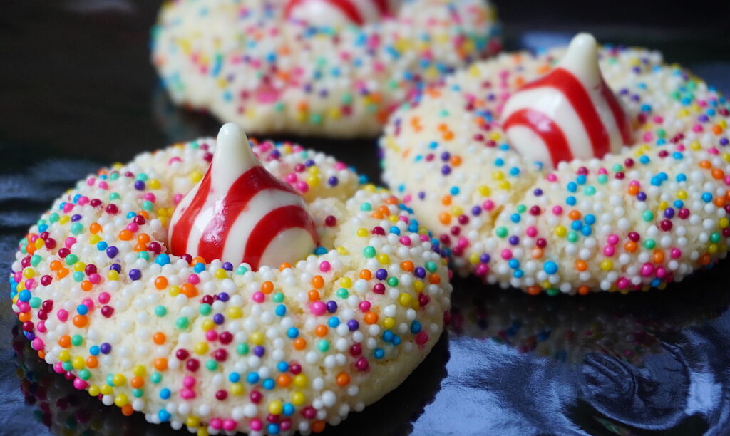 Peppermint Kiss Cookies Recipe