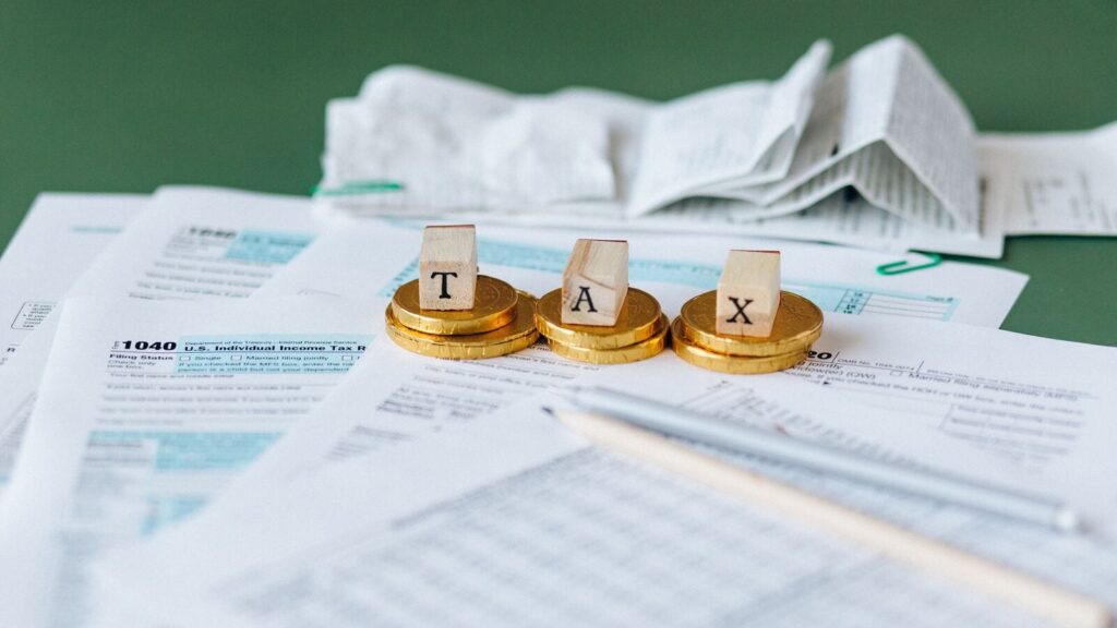 Advance tax: Here's how to calculate and pay your final instalment for the fiscal year