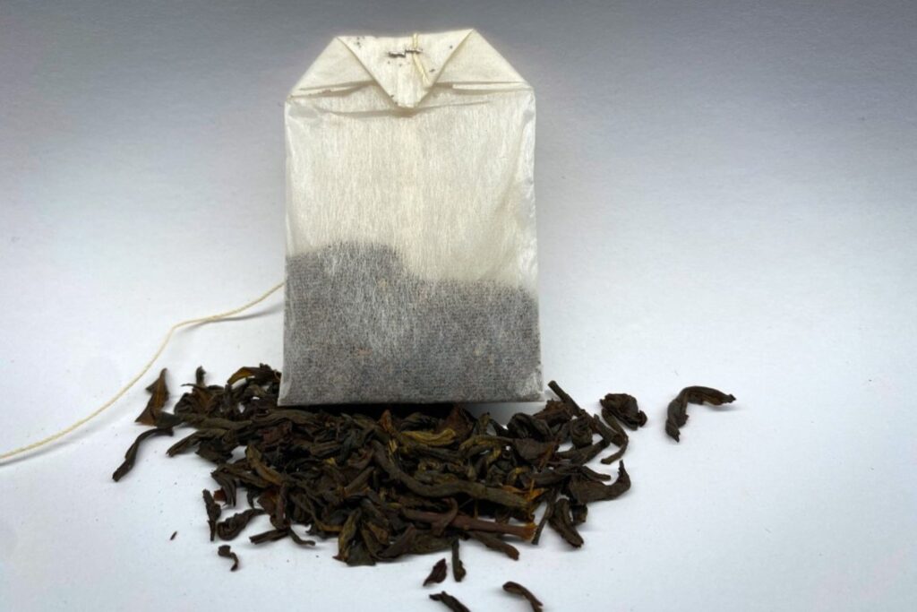 New research demonstrates that tea filters contaminants out of drinking water.