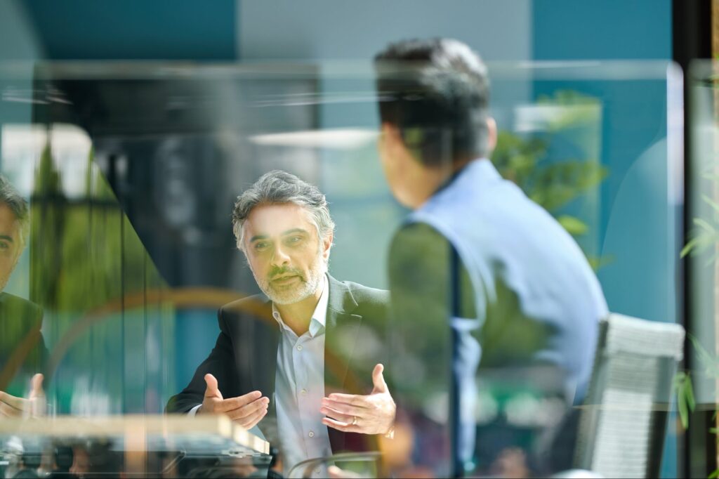 6 Steps for Giving Employee Feedback That's Actually Helpful