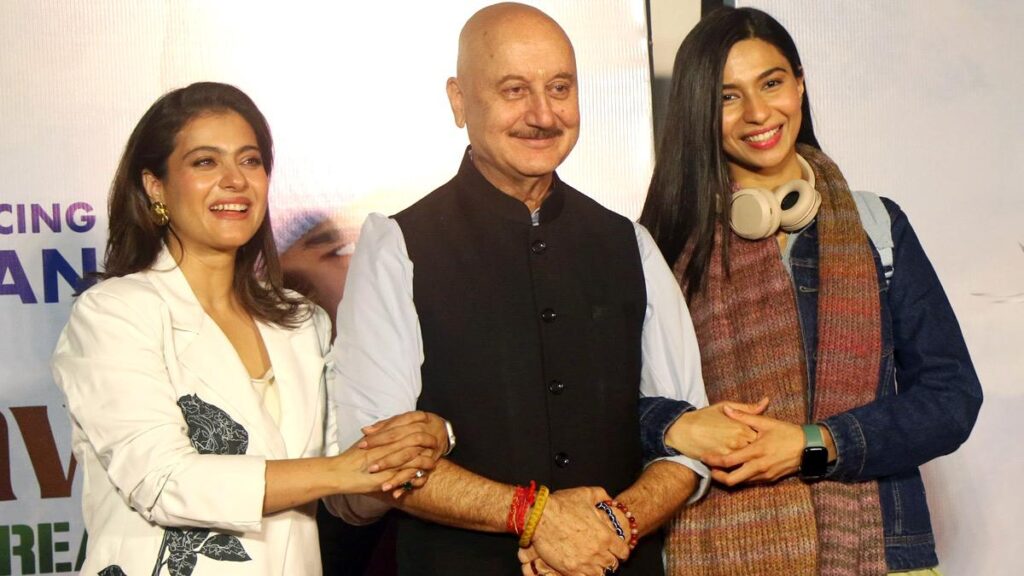 Who Is Kajol Cheering For?