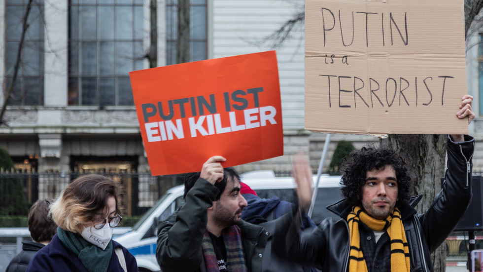 German anti-Russia propaganda is reaching Nazi-era levels — RT World News