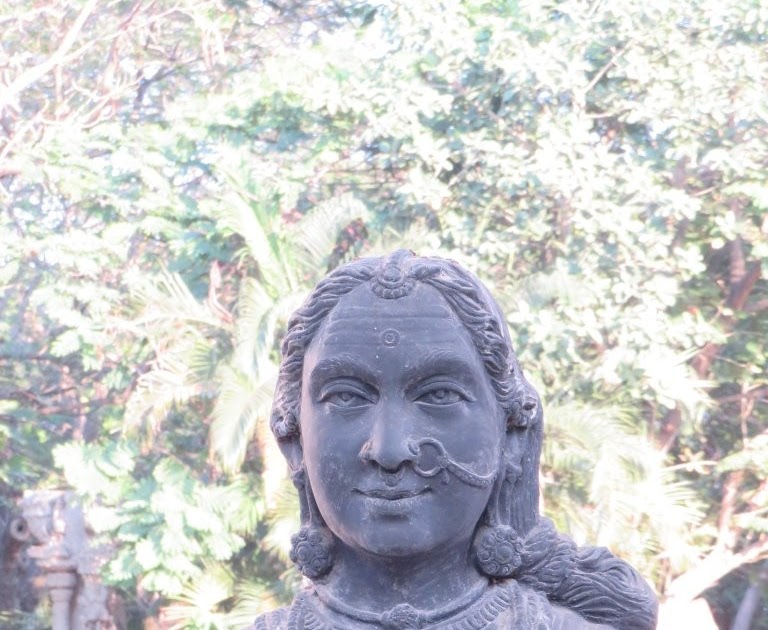 Aayi Mandapam – A Courtesan’s Legacy in the Heart of Puducherry