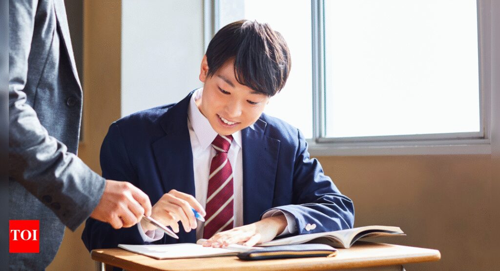 8 effective ways to cultivate discipline and succeed in life
