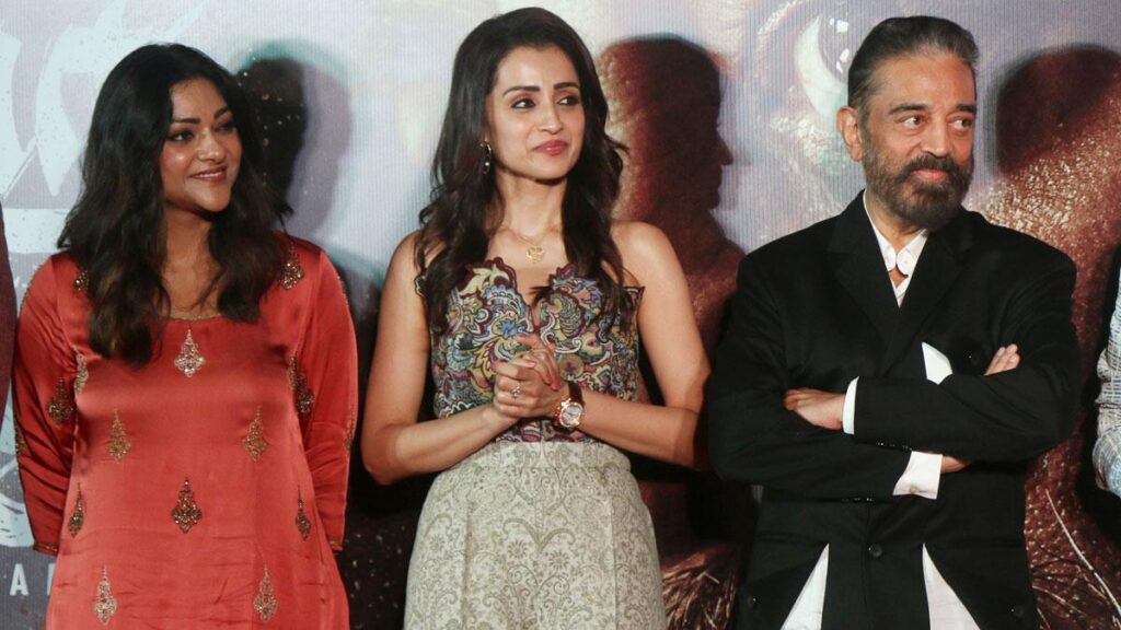 Abhirami, Trisha Krishnan and Kamal Haasan