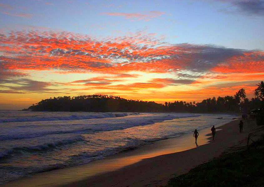 Top Easy Tech Tips for Travel Bloggers: Create Content On-The-Go