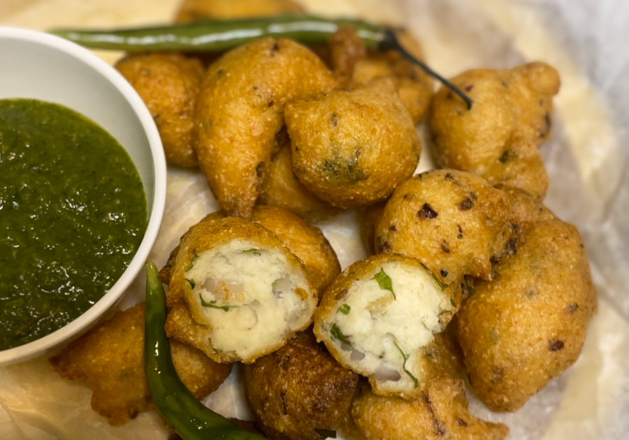 Urad Dal Ke Pakode | How to make Urad Dal Pakoda | Lentil Fritters