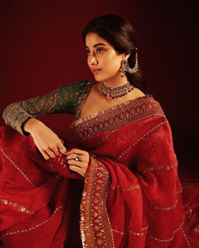 Janhvi’s Glam Look for Your BFF’s Bash