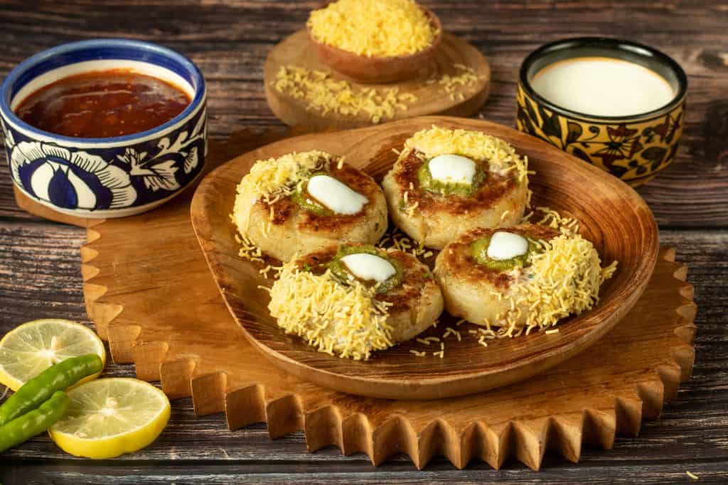 Mewa Aloo Tikki with Ajneer Chutney ( Image courtesy ITC Windsor Bengaluru)