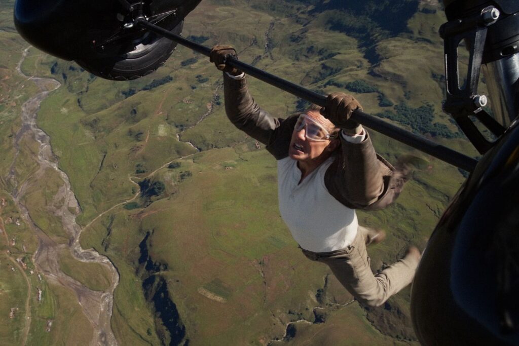 Mission Impossible 8 Tom Cruise Hang