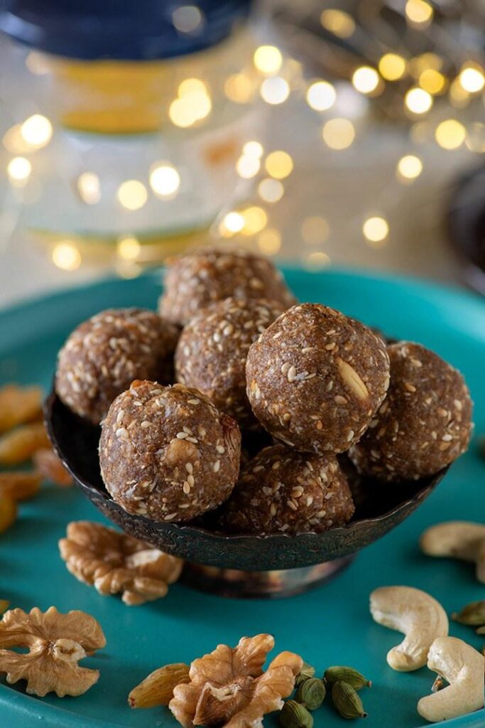 No-Bake Oats Energy Balls Recipe