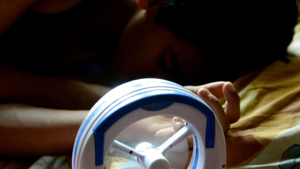 Scientists exploring how to beat heat for better sleep