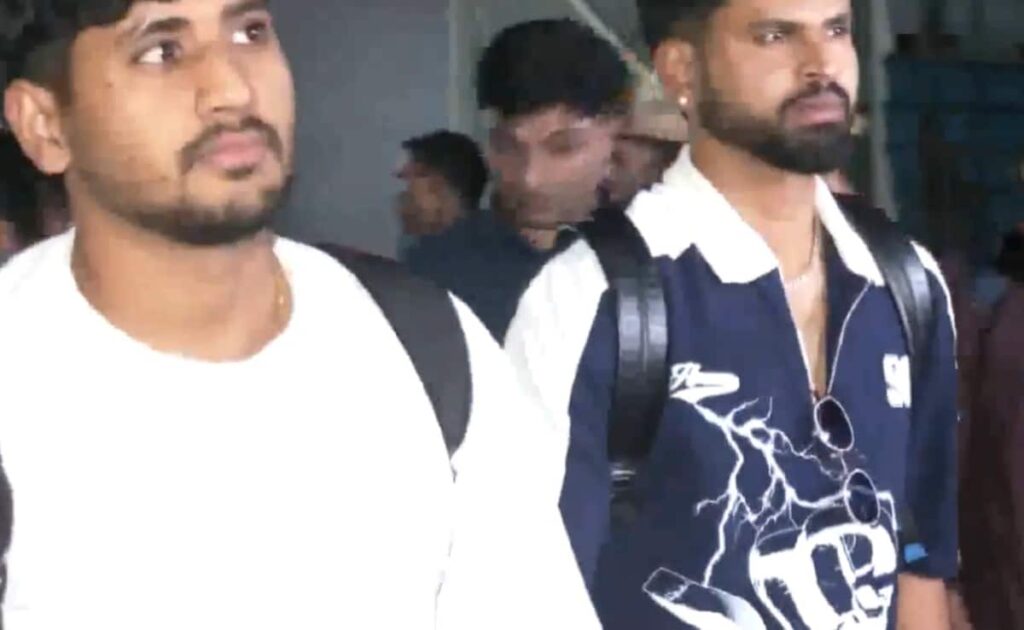 Punjab Kings, Delhi Capitals Players Reach Delhi By Special Vande Bharat Train - Watch