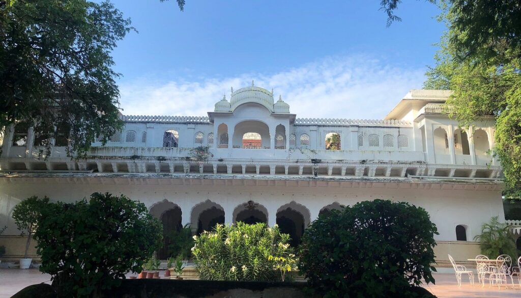 A Royal Heritage Hotel Stay in Jaipur