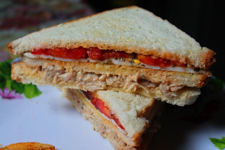 Chicken Club Sandwich Recipe