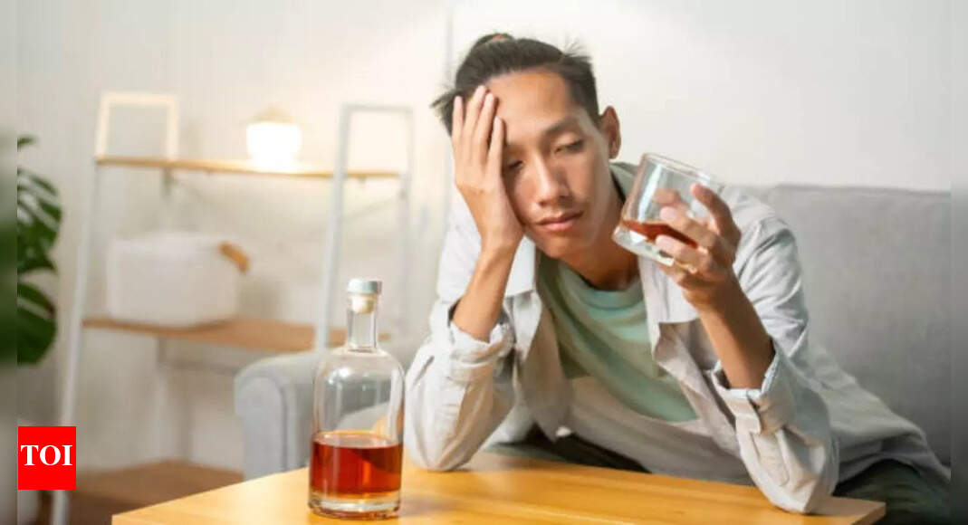 Alcohol brain damage? Expert says you might be suffering from it; symptoms to know