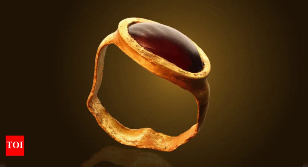 2,300-year-old gold ring found in Jerusalem linked ancient engagement rituals |
