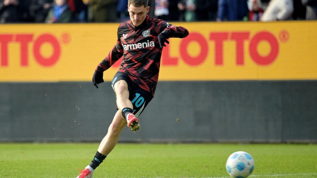 Liverpool signs Florian Wirtz from Bayer Leverkusen for huge fee that could climb to $156 million