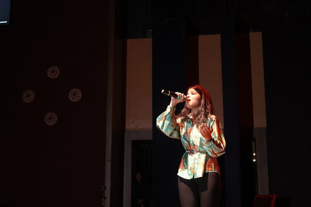 Western vocal course in India
