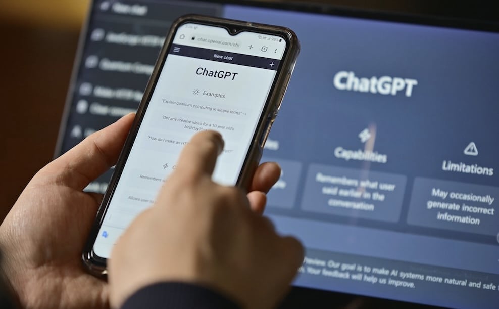 5% of Finance Questions Miscalculated by ChatGPT: Expert Advises Caution
