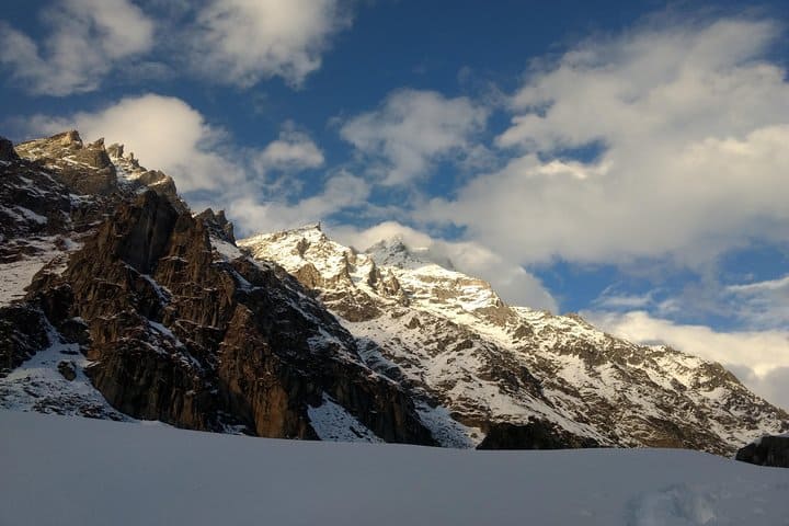 Jagatsukh Peak Trek — Trekup India