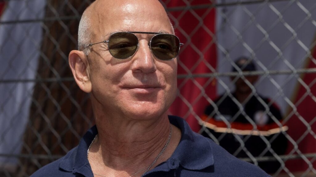 Billionaire Island Where Bezos Lives Lobbies State Gov to Flush Its Poop Down Neighbor Town's Pipes