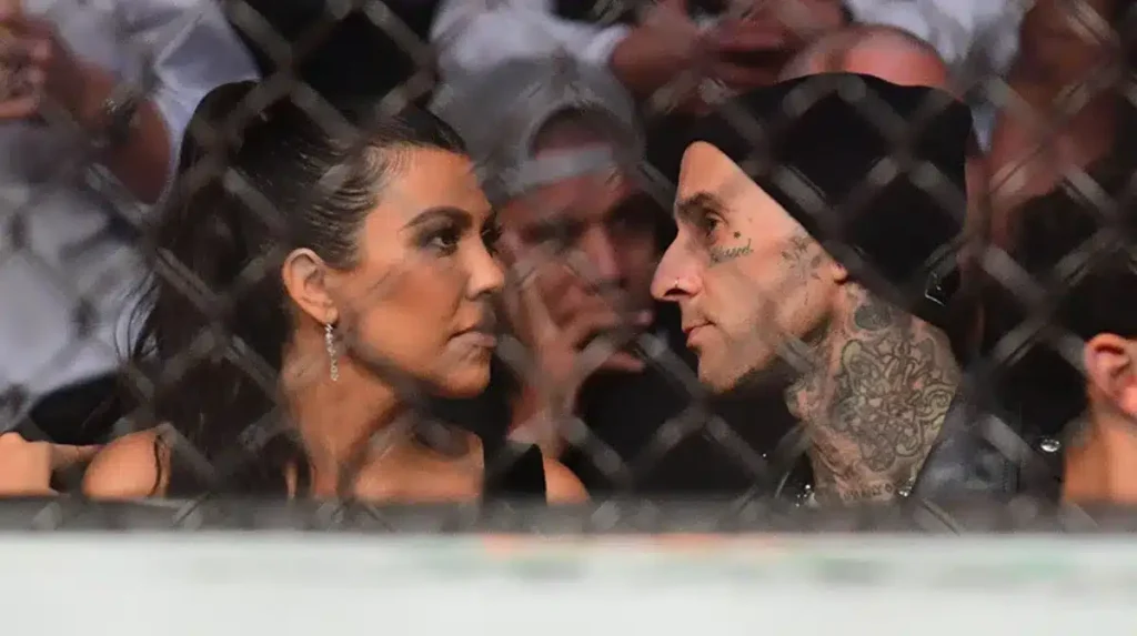 Kourtney Kardashian Booed at WWE and the Crowd Was Brutal